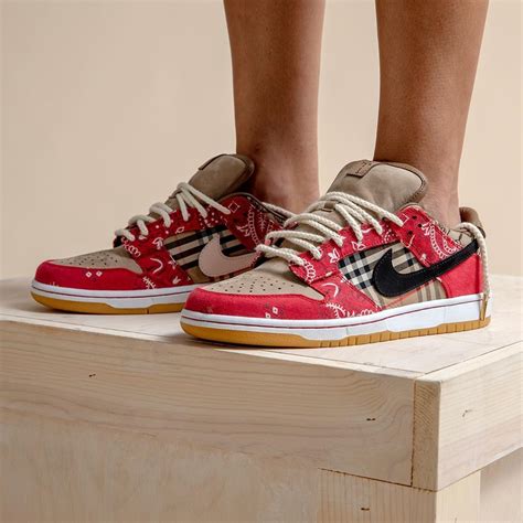 red vintage bandana burberry ts dunk|Burberry Bandana .